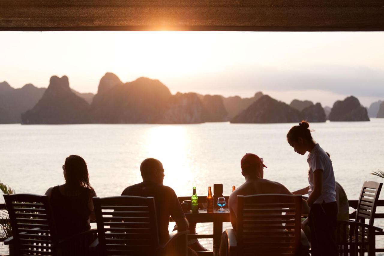 Mon Cheri Cruises Ha Long Exterior photo