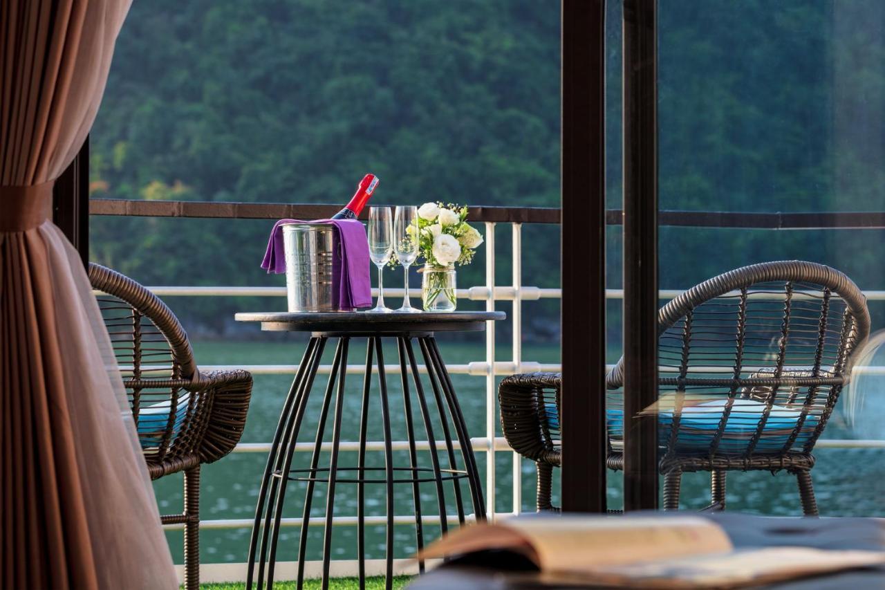 Mon Cheri Cruises Ha Long Exterior photo